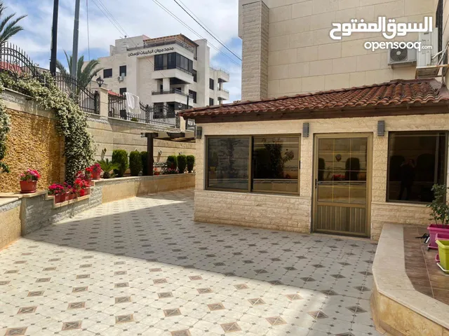 195 m2 3 Bedrooms Apartments for Sale in Amman Khalda