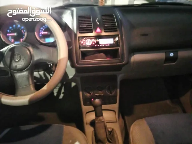 جولف بولو 2001 للبيع