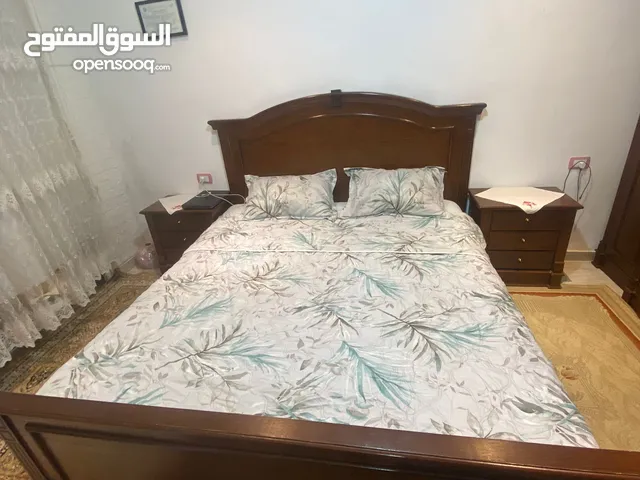 غرفه نوم شبه جديد نظيف جدا