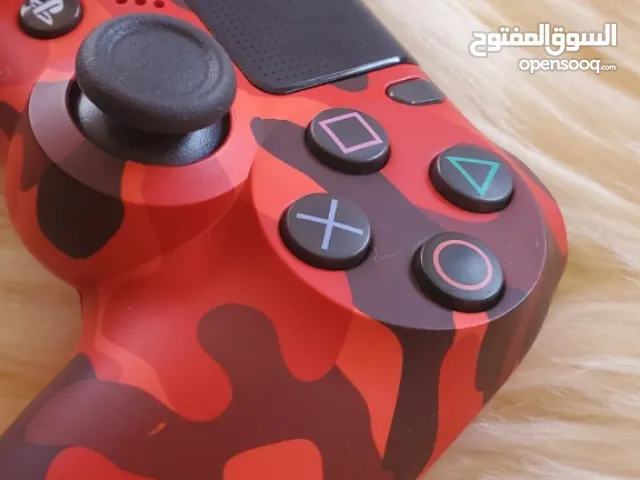 وحدات تحكم وكاله بلايستيشن 4