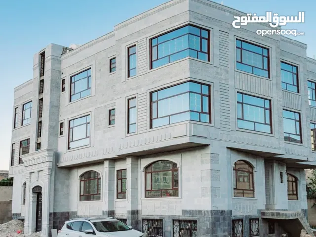 400 m2 More than 6 bedrooms Townhouse for Sale in Sana'a Haddah