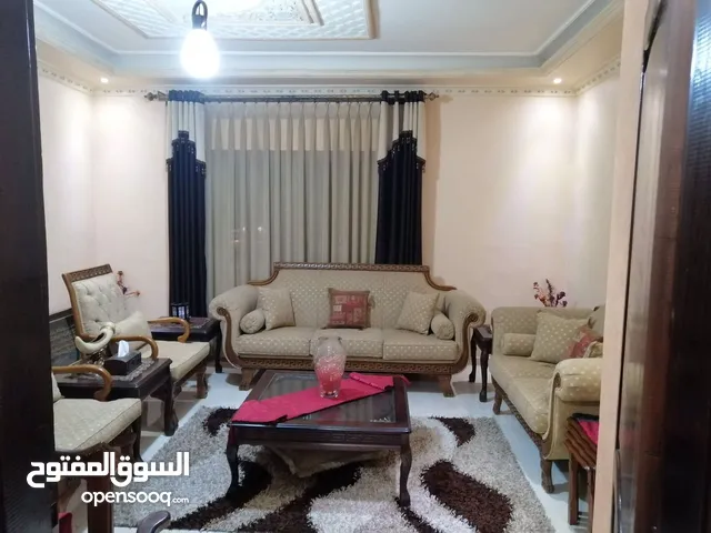 225 m2 4 Bedrooms Apartments for Sale in Irbid Sahara Circle
