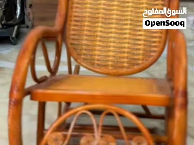 كرسي هزاز خشب