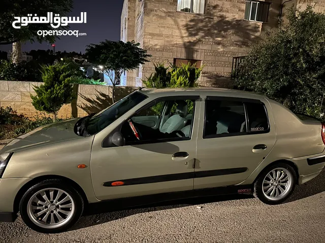 Used Renault Clio in Amman