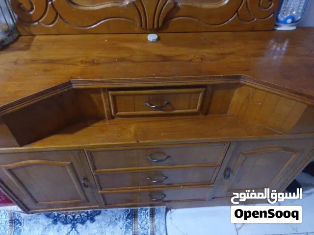 ميز مال غرفه بي 6 جرارات