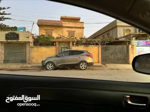 175 m2 More than 6 bedrooms Villa for Sale in Benghazi Beloun