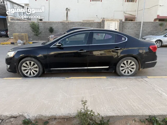 Used Kia Cadenza in Tripoli