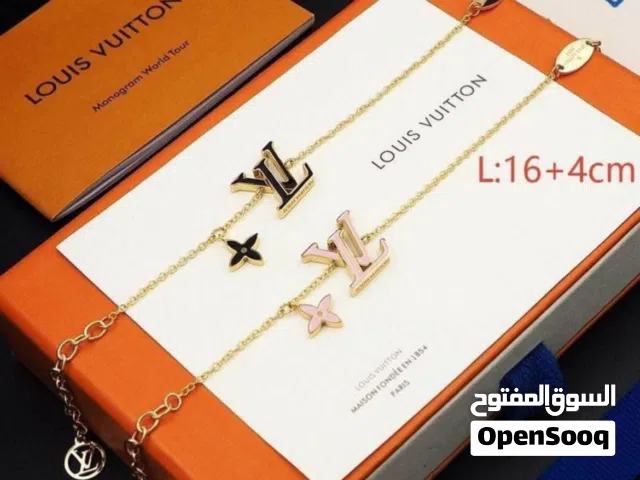 انسالية LV الماركة العالميه المشهورة