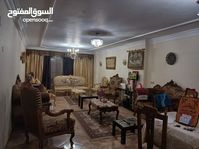 200 m2 3 Bedrooms Apartments for Sale in Giza Faisal