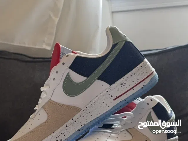 سبيدرو نايك جديد بضاعة تركية اخر طرف مقاس 40