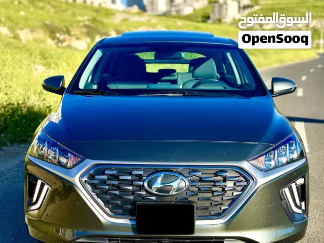 2022 Hyundai Ioniq Standard