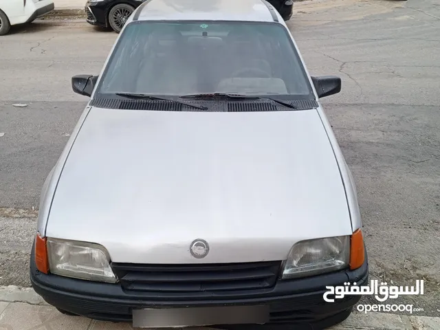 اوبل كاديت موديل 1991