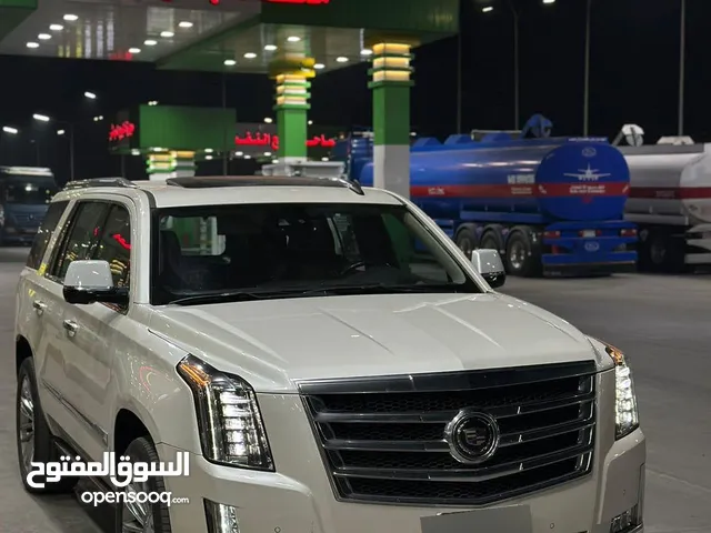 كاديلاك اسكالاد بلاتينيوم 2015 للبيع