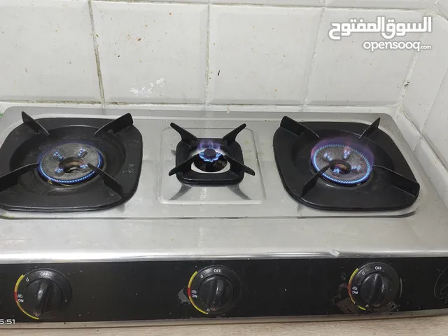Triple Burner gas with cylinder and regulator