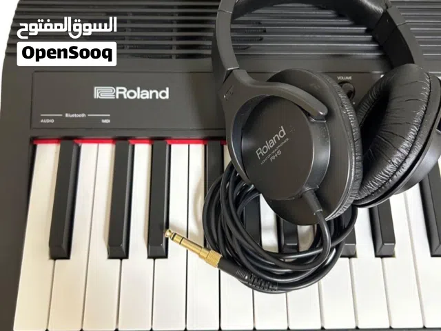 سماعة رولاند Roland أصليه سلك 3 متر مخصصه ل المكسرات وأجهزة الصوت والاورجات الاحترافي  حبه نظيفه وكا