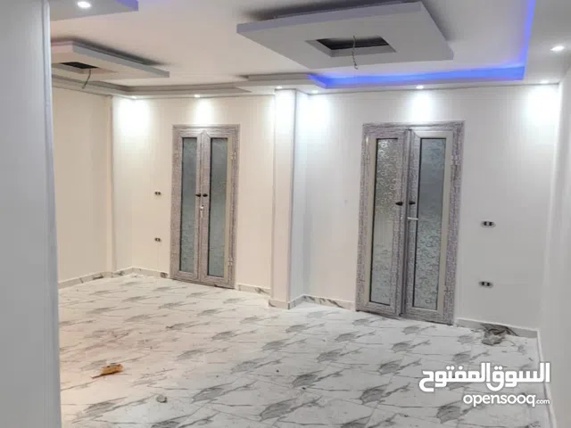 شقة مصيفية للبيع ب500 الف بس ,مساحة 90م تشطيب سوبر لوكس ومرافق