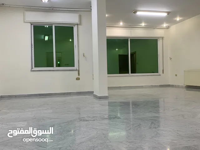 170 m2 3 Bedrooms Apartments for Rent in Zarqa Al Zarqa Al Jadeedeh