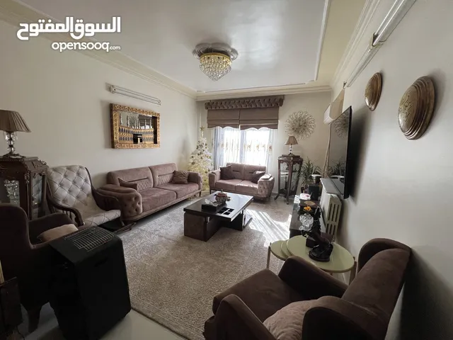 طقم كنب غرفة جلوس