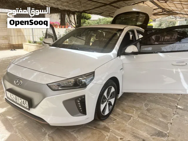 2018, هيونداي, ايونيك, Standard