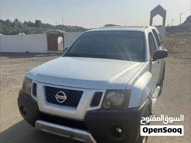 2011 Nissan X-Terra Standard