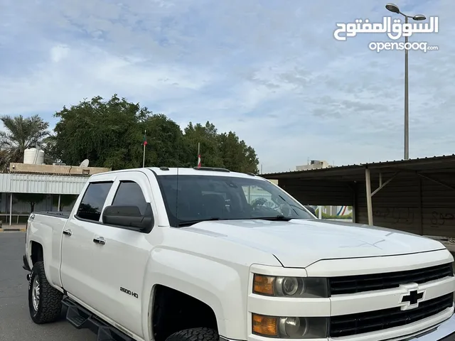 Used Chevrolet Silverado in Kuwait City