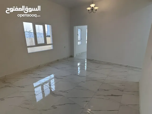 100 m2 2 Bedrooms Apartments for Rent in Al Sharqiya Sur