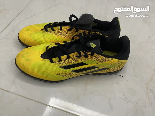 44.5 Sport Shoes in Muharraq