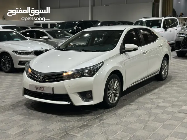 Toyota Corolla 2015 in Central Governorate