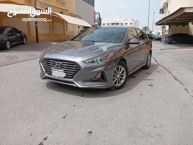 Hyundai Elantra 2018 in Southern Governorate