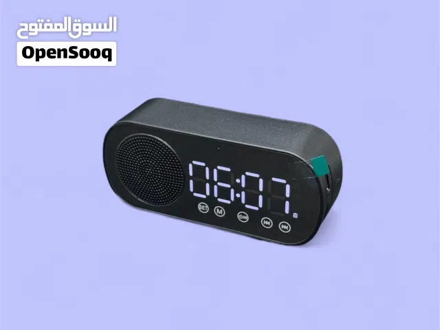 ساعة الكترونية مع سماعة بلوتوث