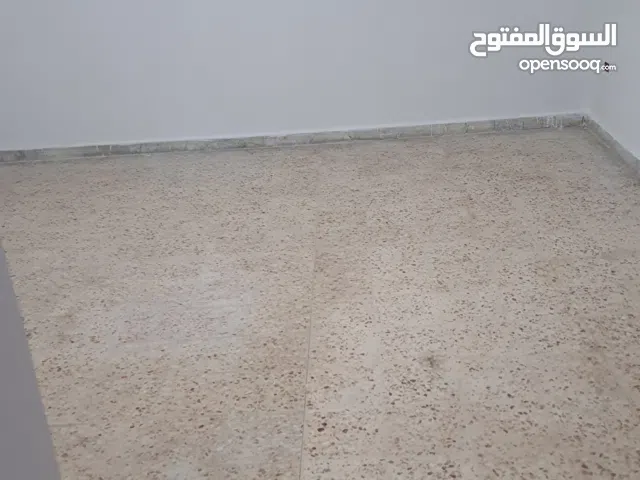 2 Bedrooms Townhouse for Rent in Tripoli Souq Al-Juma'a