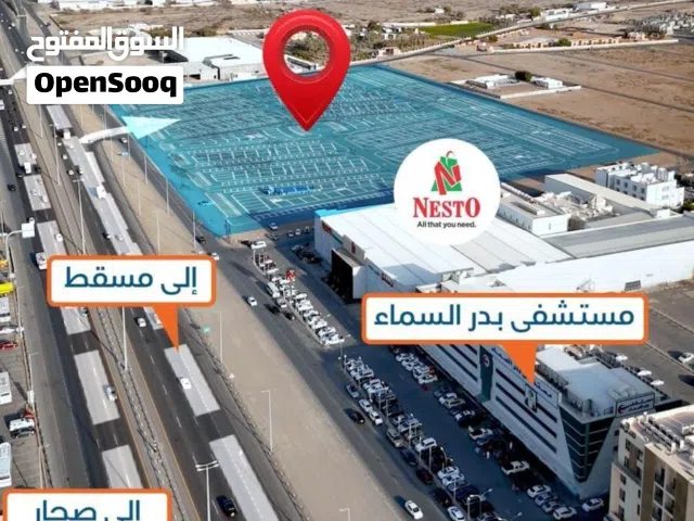 موقع لن يتكرر، على اطلالة شارع السلطان قابوس امتلك محلك التجاري في بركاء مع مريم الجنيبيـــه