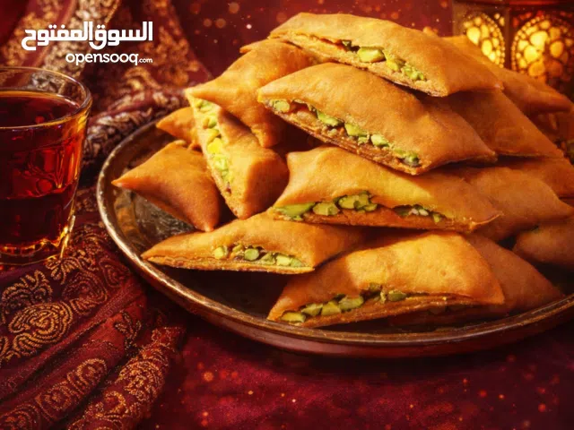 سوهان إيراني فاخر بالفستق