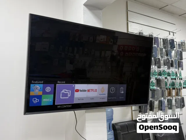 شاشة سامسونج سمارت 55 بوصة 4K مع الملحقات Samsung 55 inch Smart 4K TV with Accessories