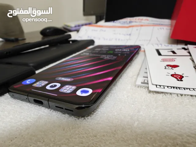 OnePlus 11 256 GB in Dubai