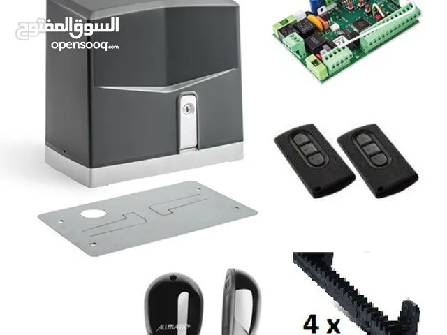 سيارة تايوتا 2022 ( محركات ابواب بجميع انواعة)