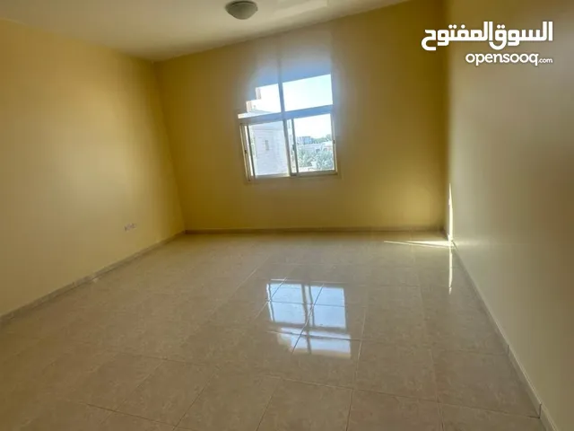 600 m2 More than 6 bedrooms Villa for Rent in Al Ain Zakher