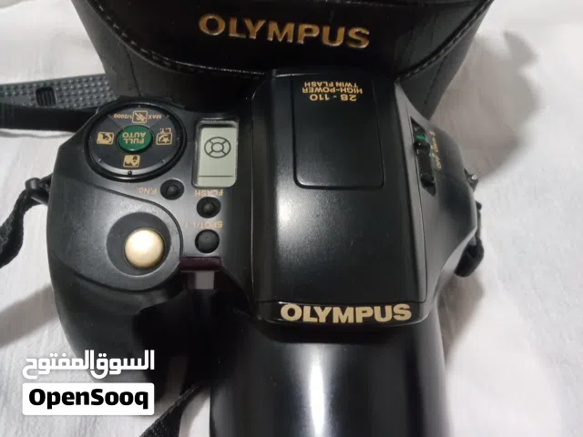 كاميرا يابانية أصلية من نوع Olympus IS-100 تعمل على أفلام 35mm – مناسبة لهواة التصوير الكلاسيكي