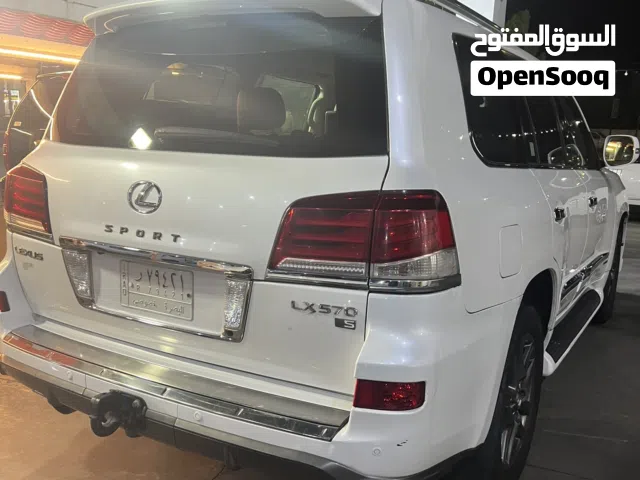 2014 تويوتا لاند كروزر LUX