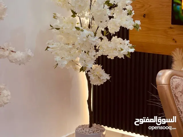 شجر اللوز الاصطناعي الفخم  حوّل أي زاوية ببيتك لتحفة فنية فاخرة  شجر لوز أبيض بطول 175 سم