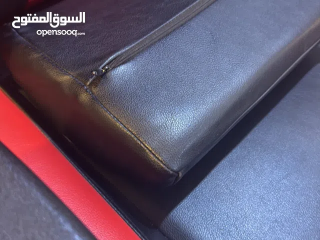 كرسي مستخدم فترة قليله