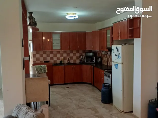 شقة مفروشة للايجار ام الشرايط فئة شباب