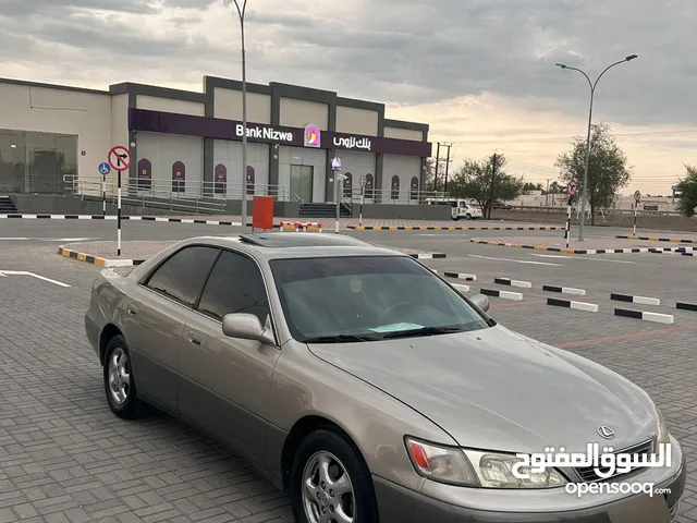 Used Lexus ES in Al Batinah