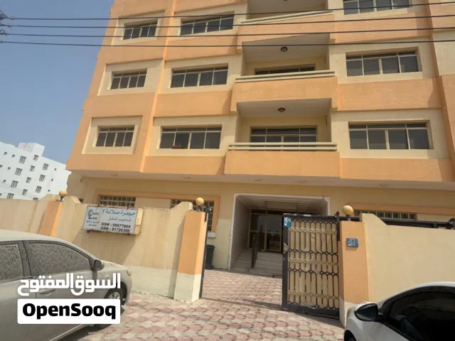 شقة غرفتين للإيجار الشهري و السنوي - الدهاريز - قرب ممشى البحر - صلالة.