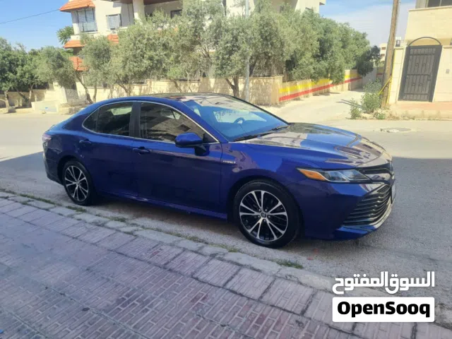 2018 تويوتا كامري LE