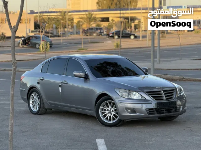 2010 جينيسيس G70