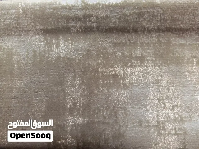 أقمشة ومنسوجات مخمل جراند موشح فاخرة لتنجيد الكنب والكوشن متوفرة بتصاميم أنيقة وألوان راقية 2026