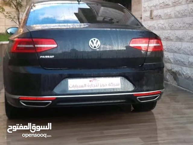 Volkswagen Passat 2018 in Hebron