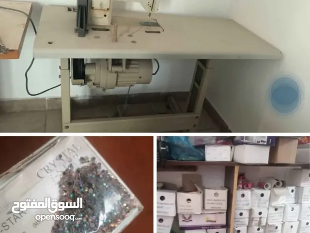 ماكينه تطريز وخيوط تطريز وكريستال ومنيكان للبيع Embroidery machine and threads for sale