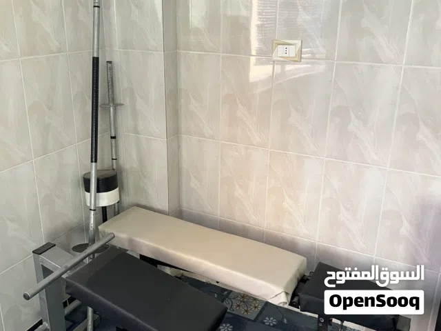 بنش مستوي متحرك + جهاز للمعده